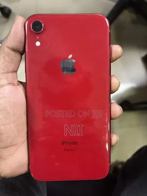 Apple iPhone XR 64 GB Red