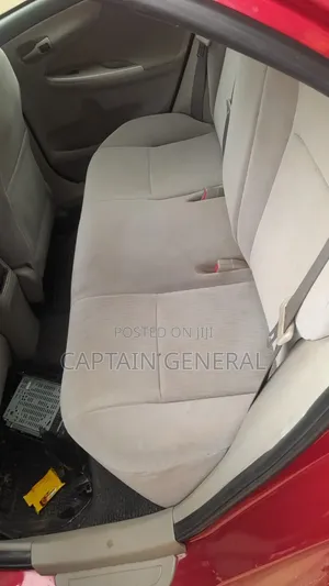 Toyota Corolla 2013 Red