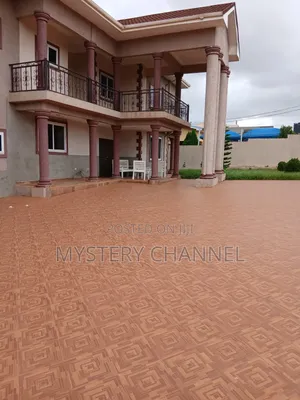 5bdrm House in Darkopropeeties, Kumasi Metropolitan for sale