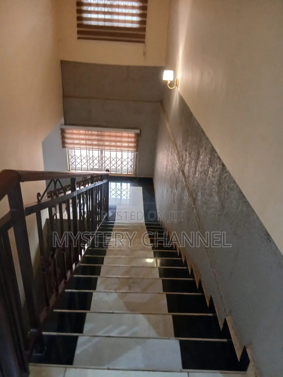 5bdrm House in Darkopropeeties, Kumasi Metropolitan for sale