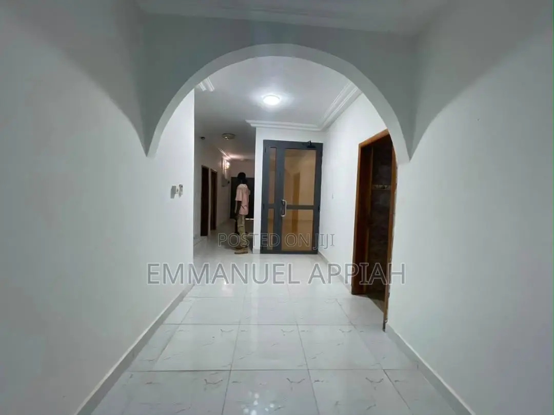 5bdrm Duplex in Ofankor Hills, Accra Metropolitan for rent