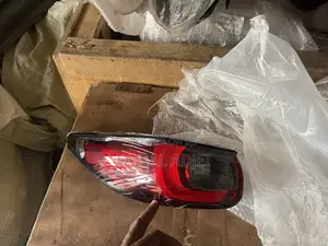 Mazda CX-5 22 to 25 Tail Light
