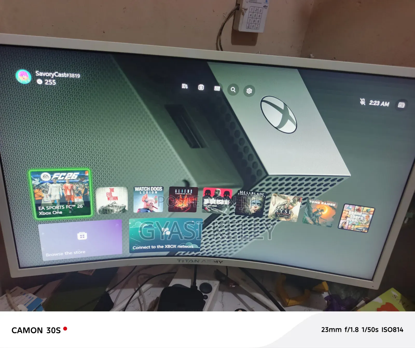 Titan Army Curved Gaming Monitor