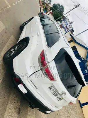 Toyota Highlander XLE V6 4x2 (3.5L 6cyl 6A) 2016 White