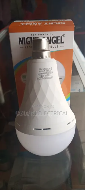 Rechargeable Bulb (Normal Use With Both ECG and Light Out)