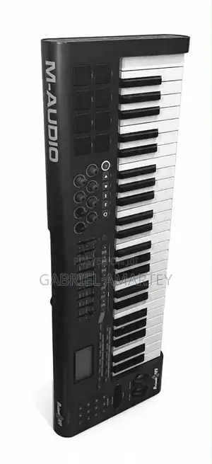 M Audio Axiom 49