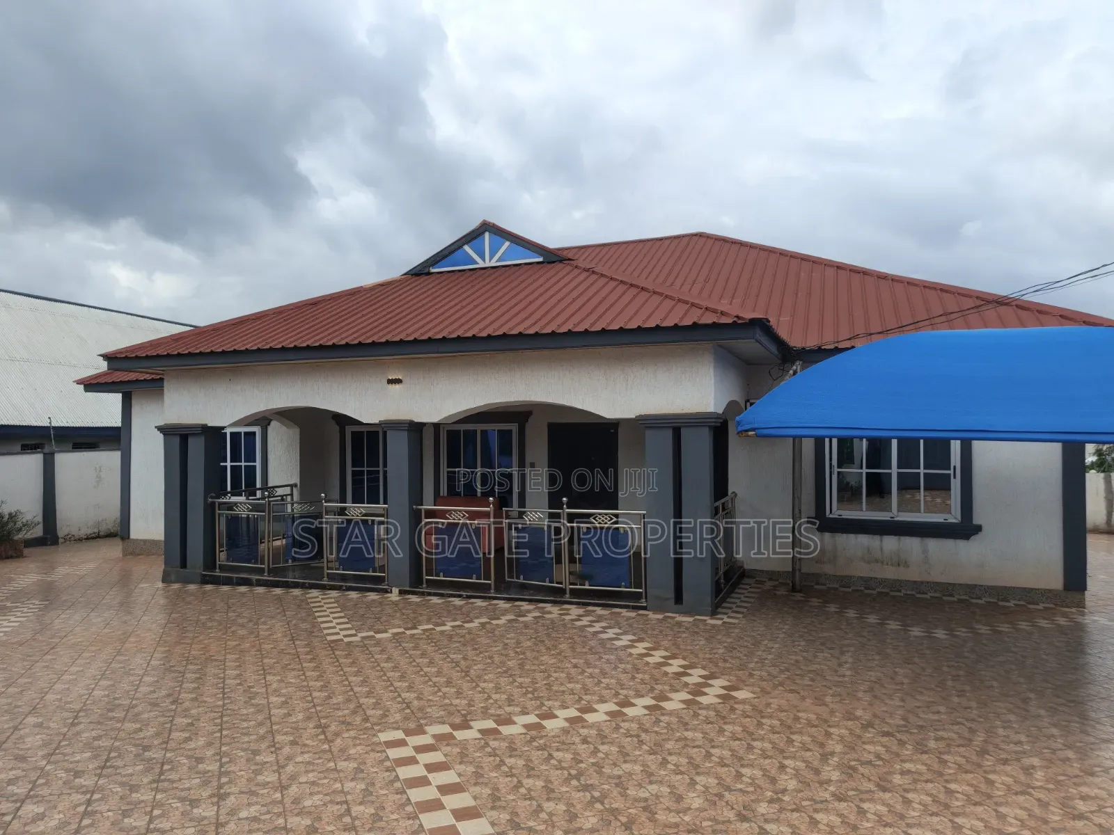 4bdrm House in Santasi Ampabame, Kumasi Metropolitan for sale