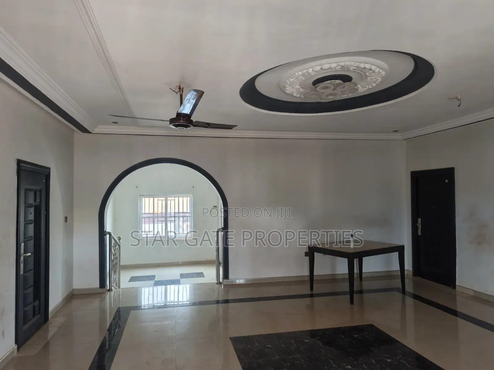 4bdrm House in Santasi Ampabame, Kumasi Metropolitan for sale