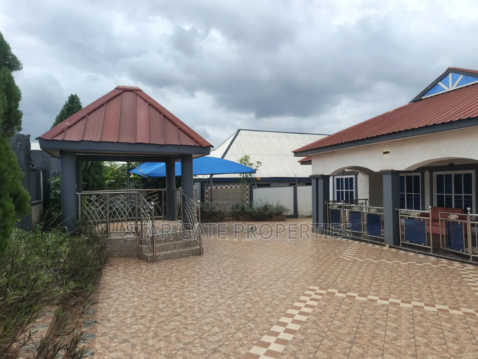 4bdrm House in Santasi Ampabame, Kumasi Metropolitan for sale