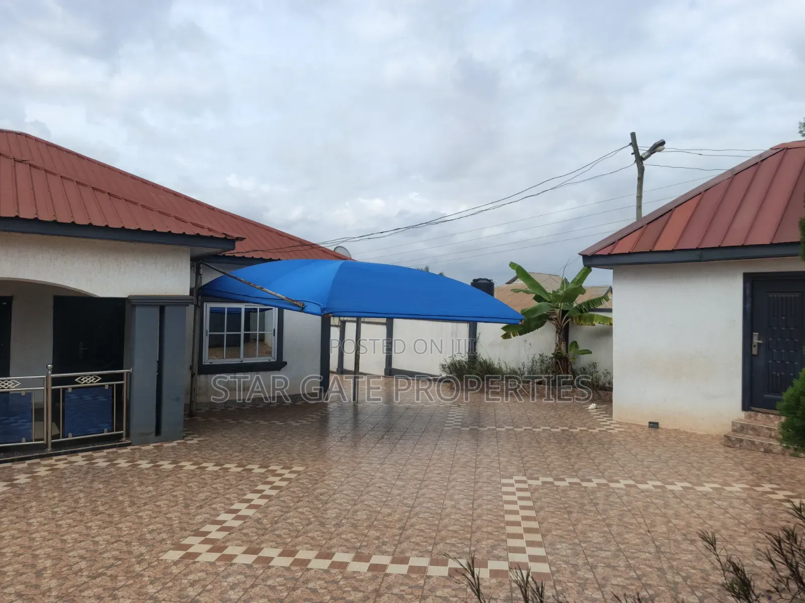 4bdrm House in Santasi Ampabame, Kumasi Metropolitan for sale