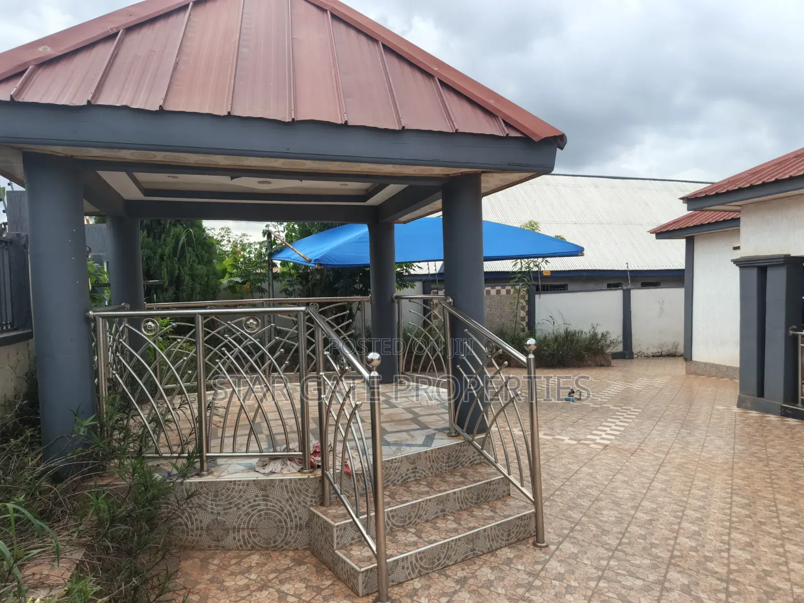 4bdrm House in Santasi Ampabame, Kumasi Metropolitan for sale