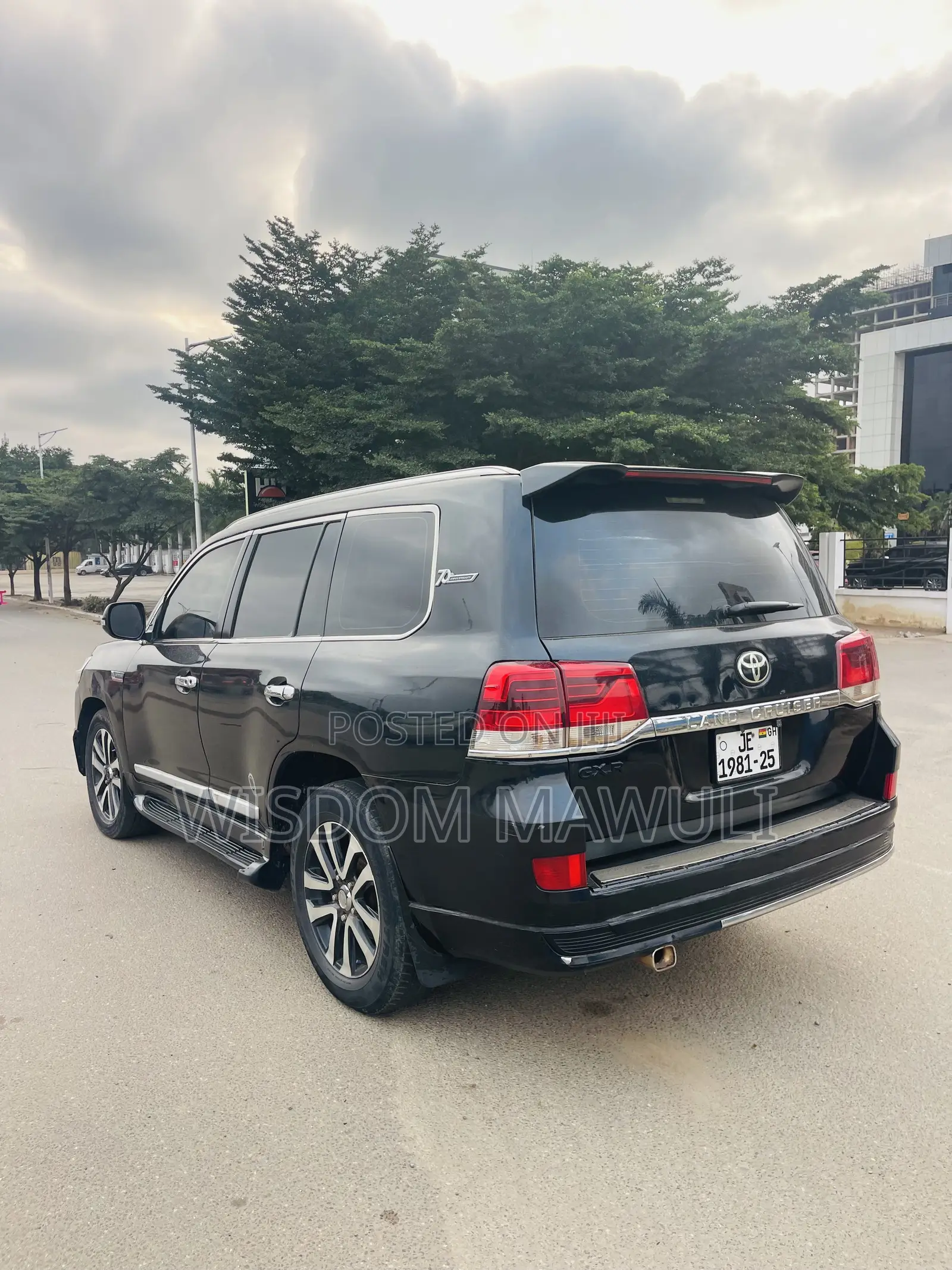 Toyota Land Cruiser 2013 Black