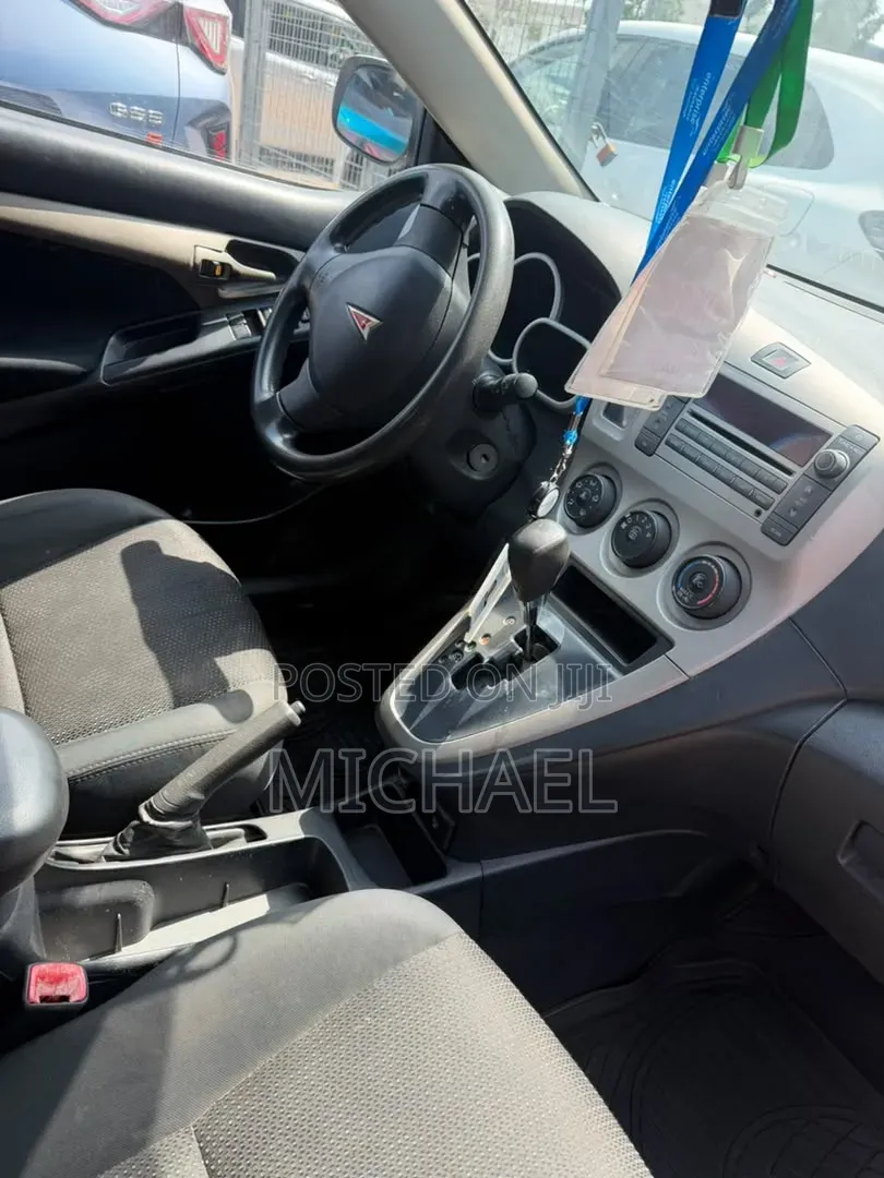 Pontiac Vibe 1.8L 2009 Red