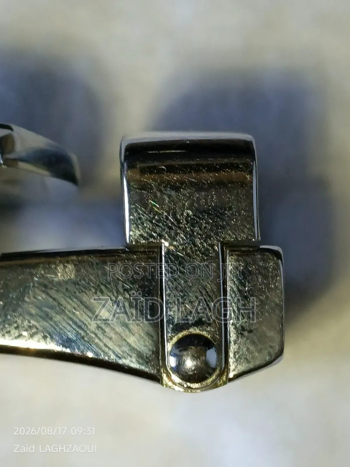 Authentic Gucci Vintage Belt Buckle – Rare Collector’s Piece