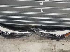Hyundai Santafe 2019 Headlight Pair