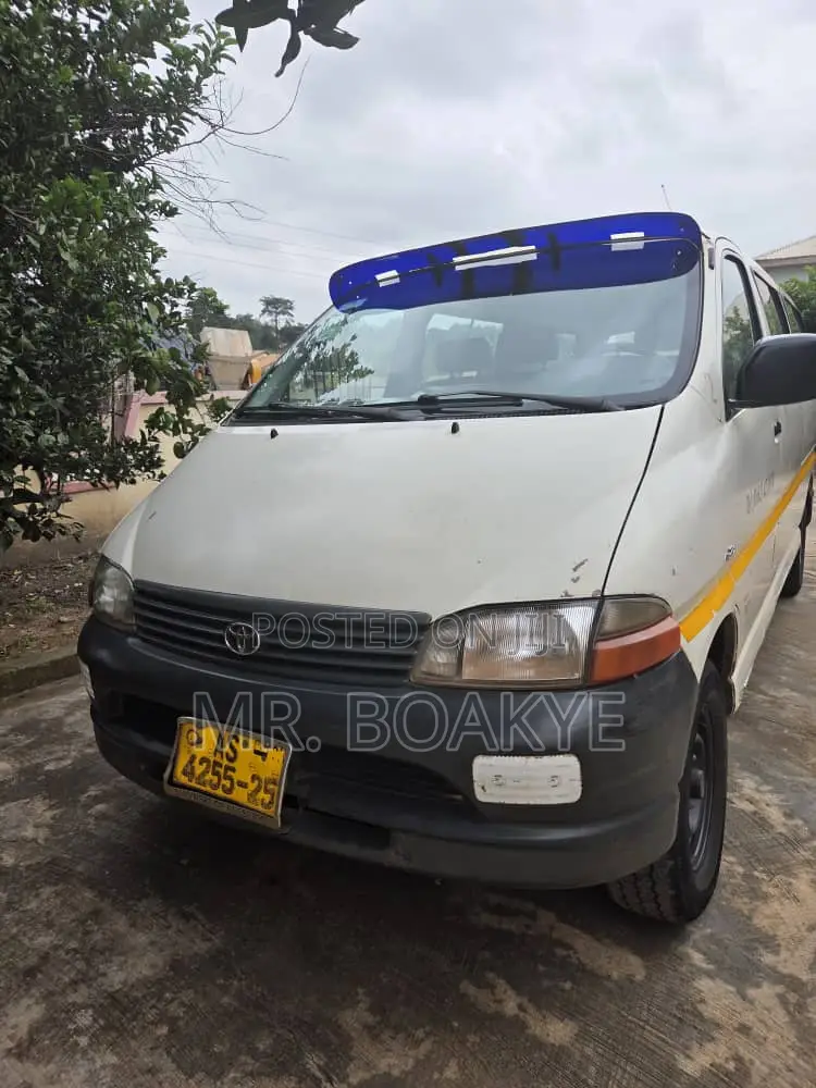 Toyota TownAce 2010 White