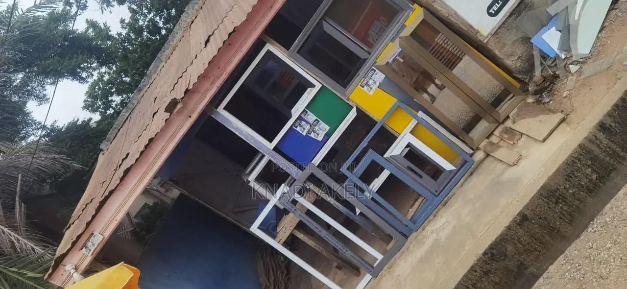 1bdrm House in School Junction for rent