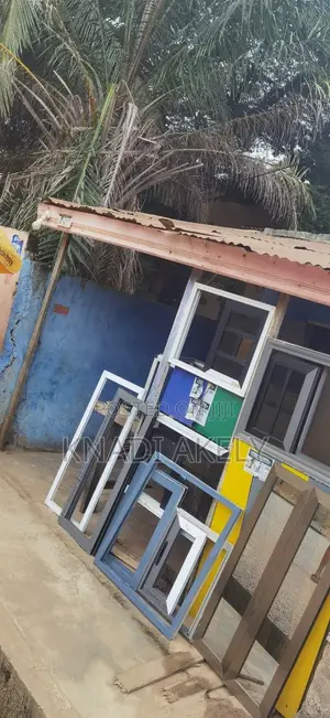 1bdrm House in School Junction for rent