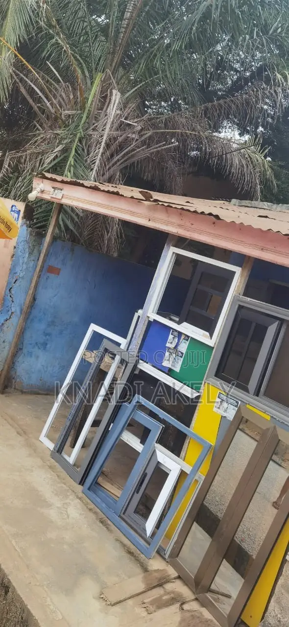 1bdrm House in School Junction for rent
