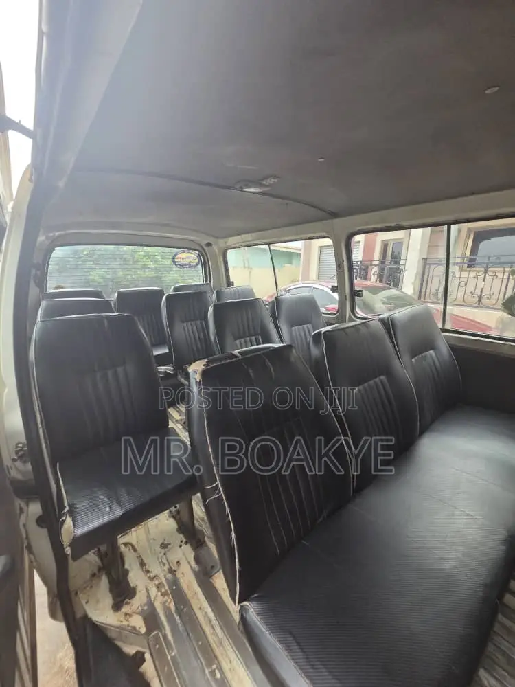 Toyota TownAce 2010 White