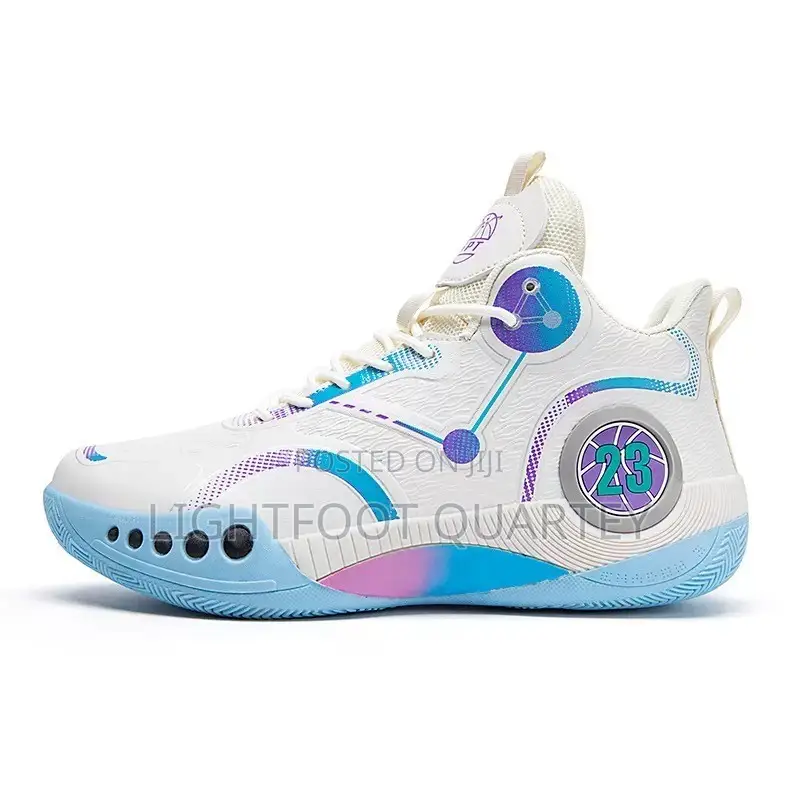 Basketball Sneaker