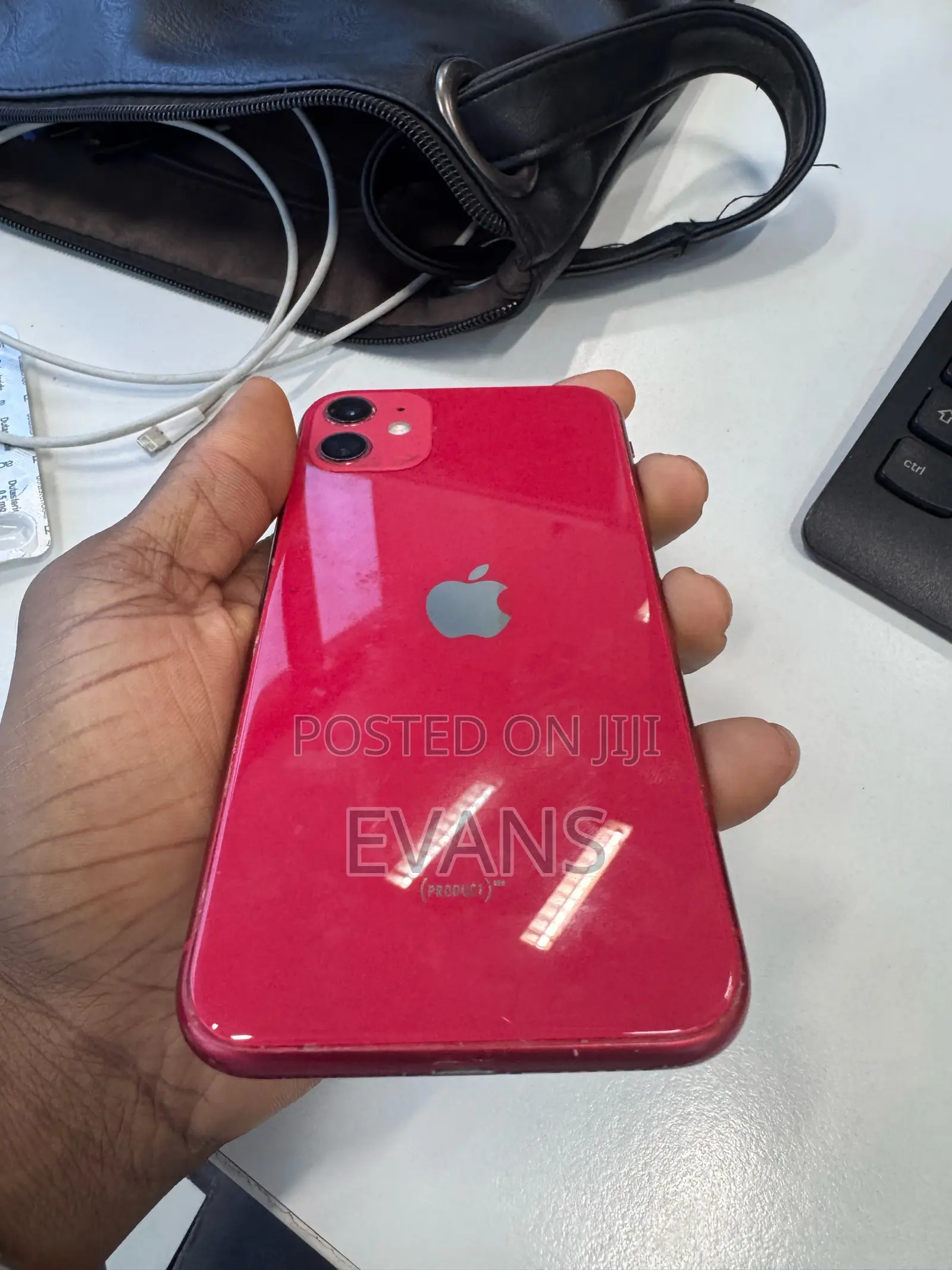 Apple iPhone 11 64 GB Red
