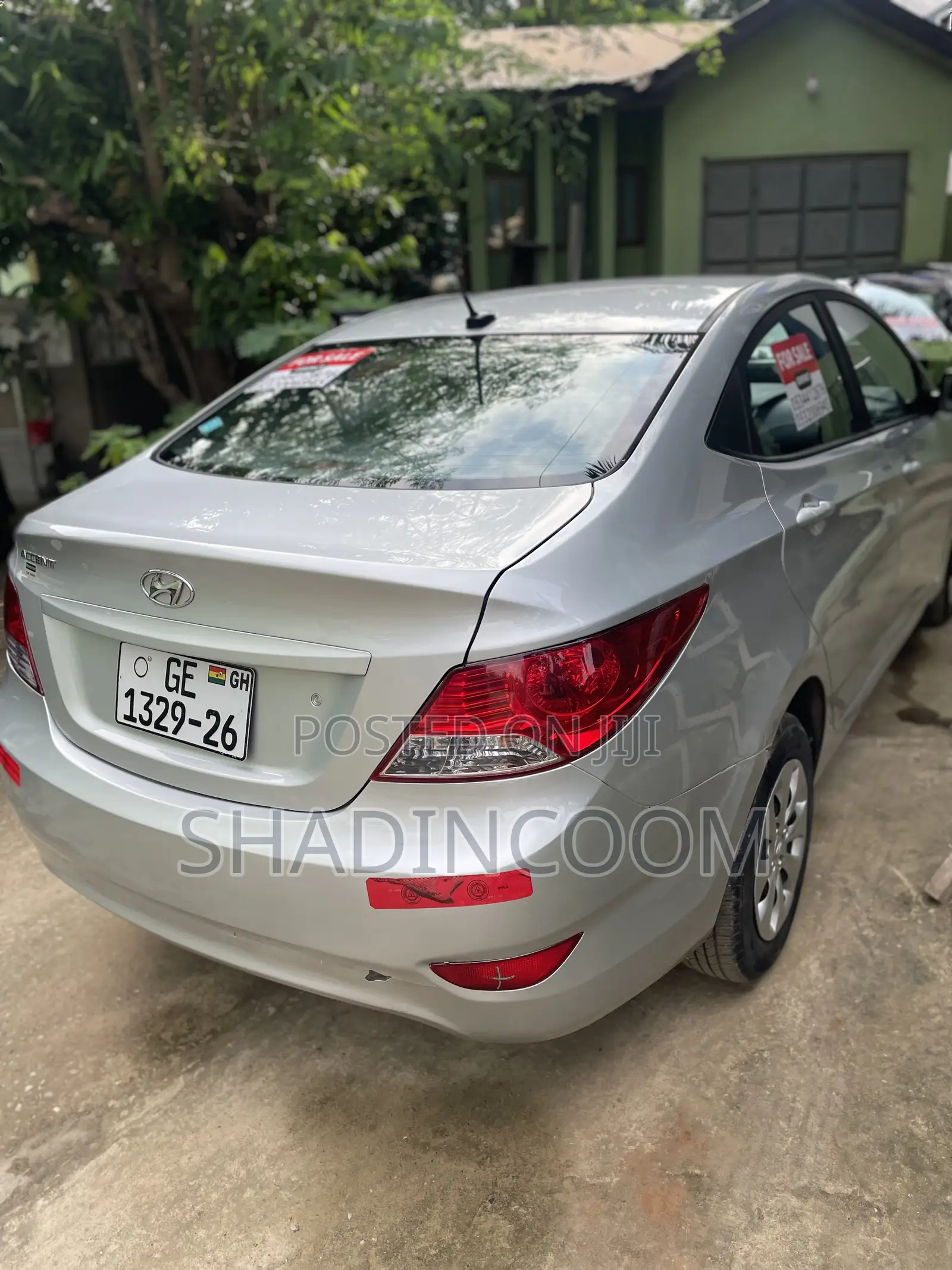 Hyundai Accent SE Sedan 2017 Silver