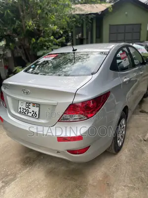 Hyundai Accent SE Sedan 2017 Silver