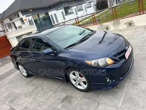 Toyota Corolla S Special Edition 4dr Sedan (1.8L 4cyl 4A) 2013 Blue
