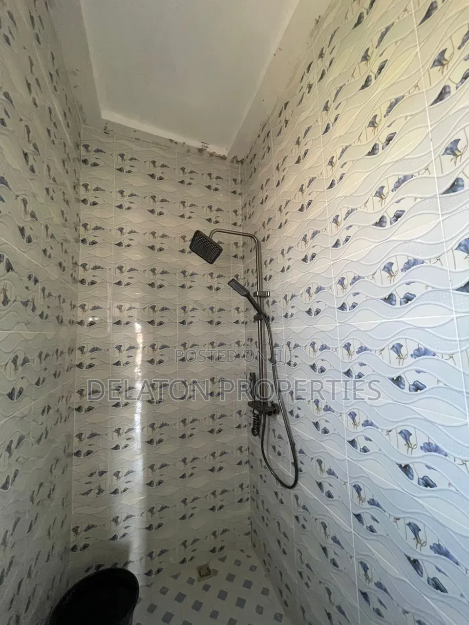 3bdrm Apartment in Lashibi for rent