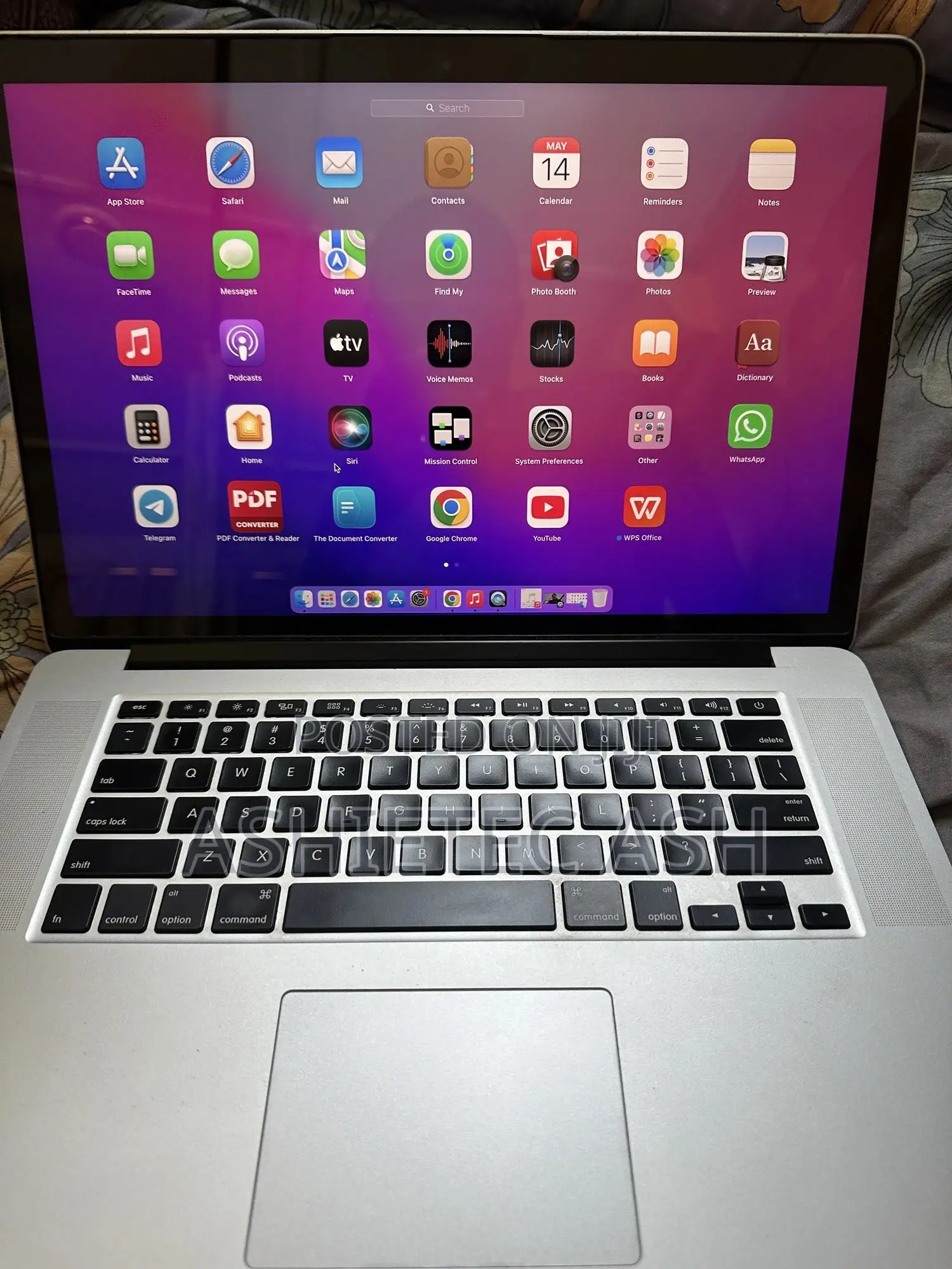 Laptop Apple MacBook Pro 2015 16GB Intel Core i7 SSD 256GB