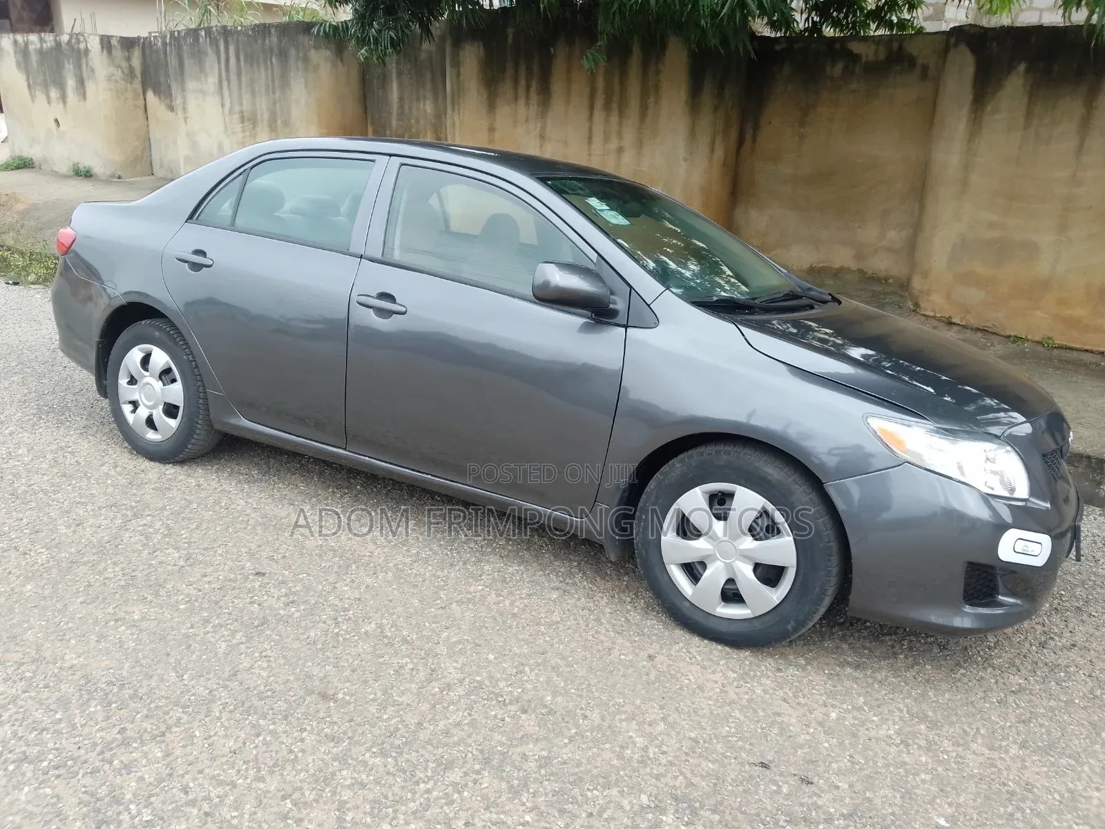 Toyota Corolla 2010 Gray