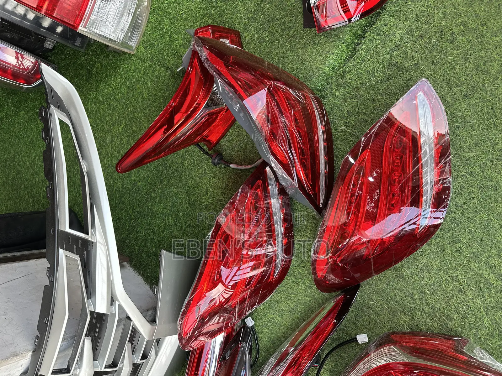 Mercedes Benz C300 2017-20 Taillight