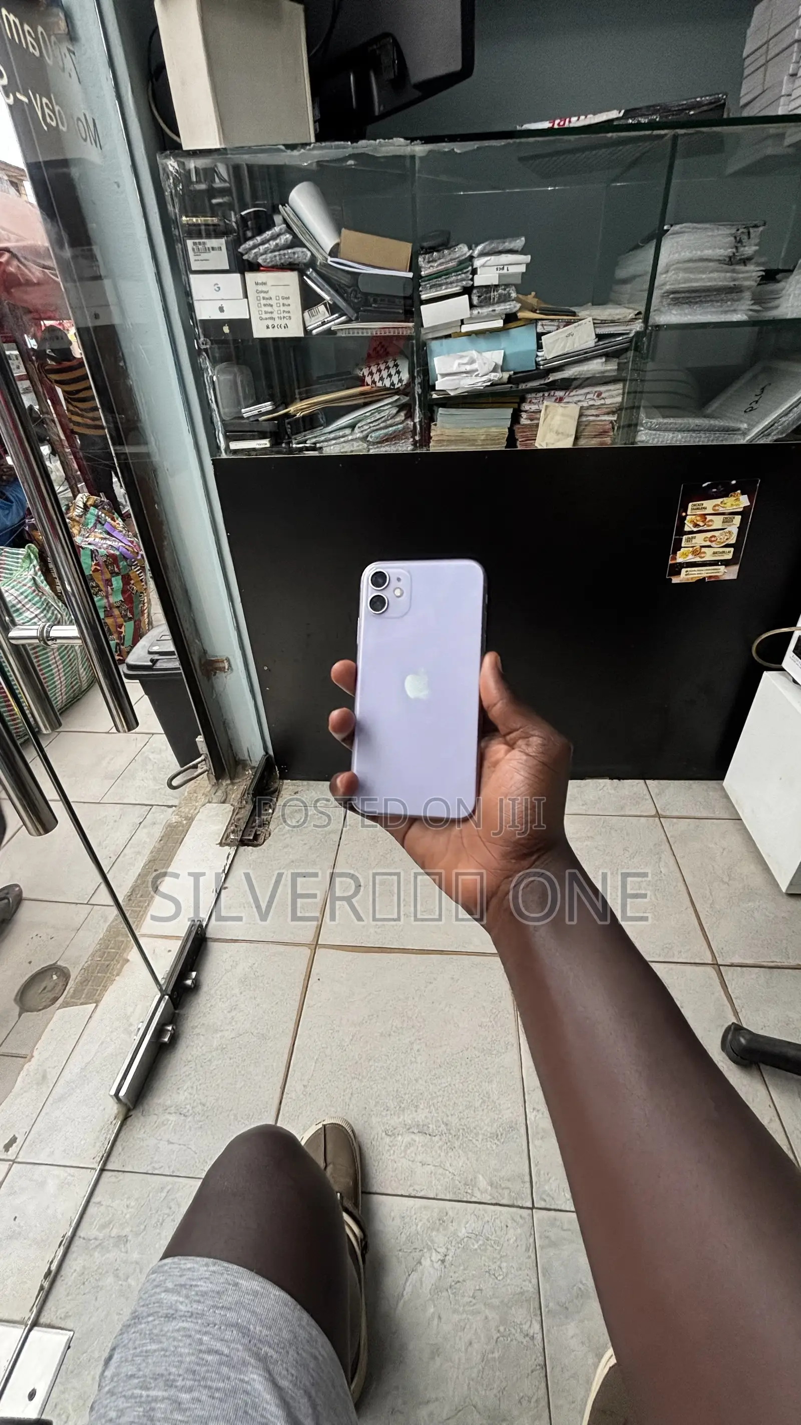 Apple iPhone 11 64 GB Purple