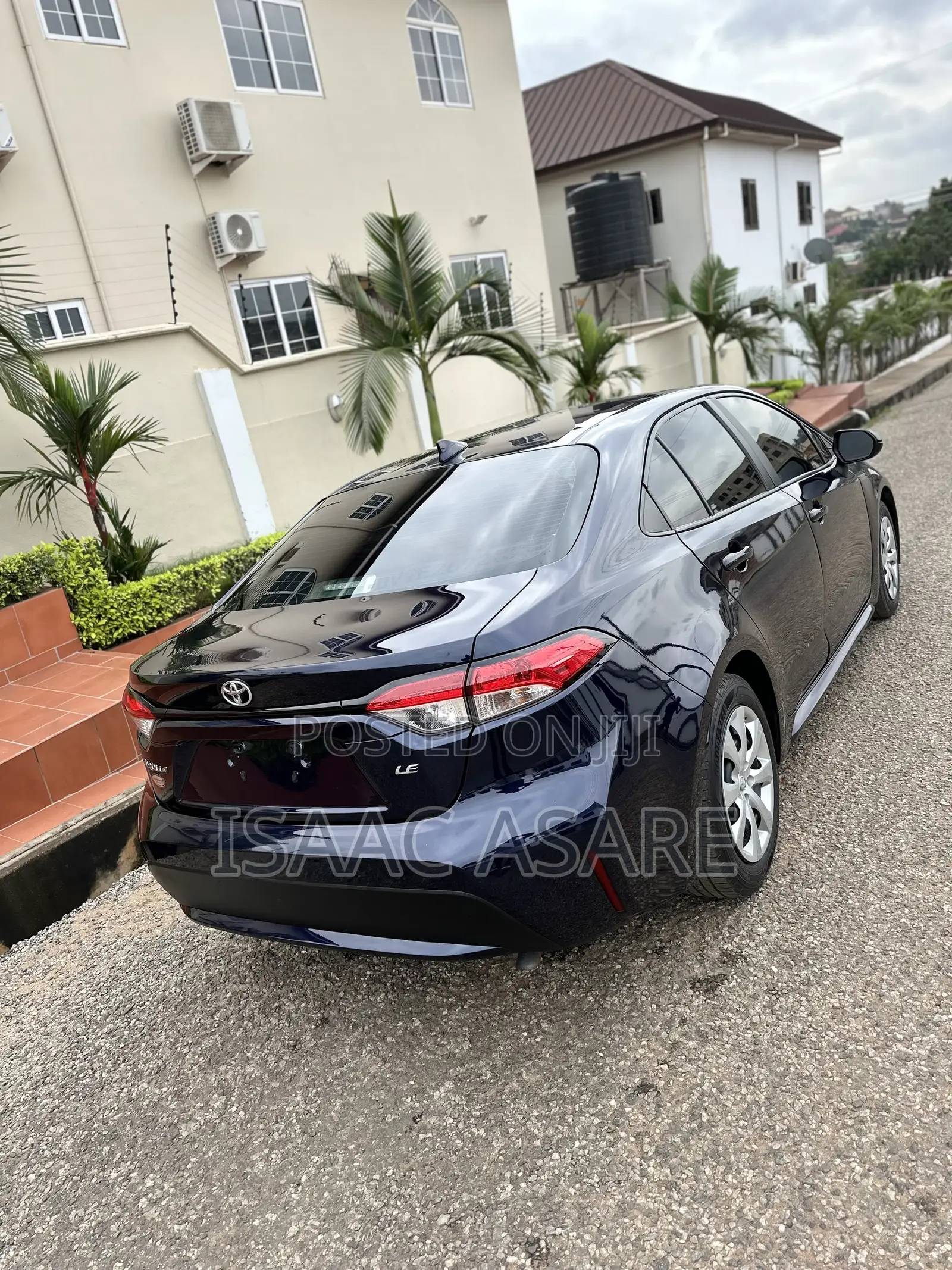 Toyota Corolla LE 2020 Blue