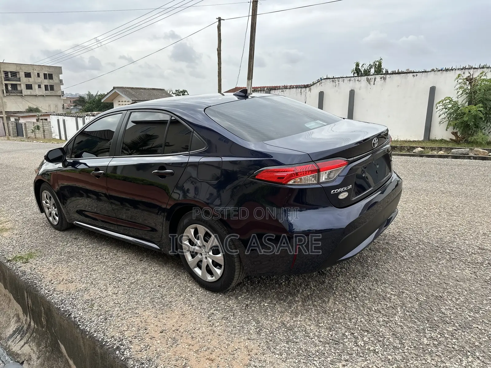 Toyota Corolla LE 2020 Blue