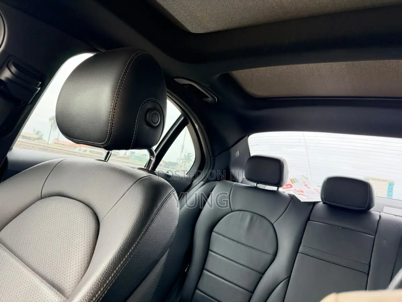 Mercedes-Benz C300 2020 White
