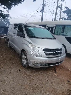 Hyundai Starex 2014 Silver