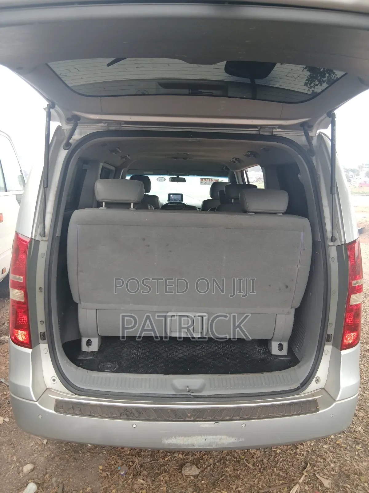 Hyundai Starex 2014 Silver