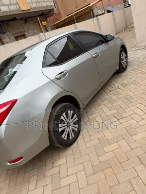 Toyota Corolla 2015 Silver