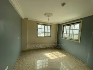 2bdrm Apartment in Manhean Tigo Pole for rent