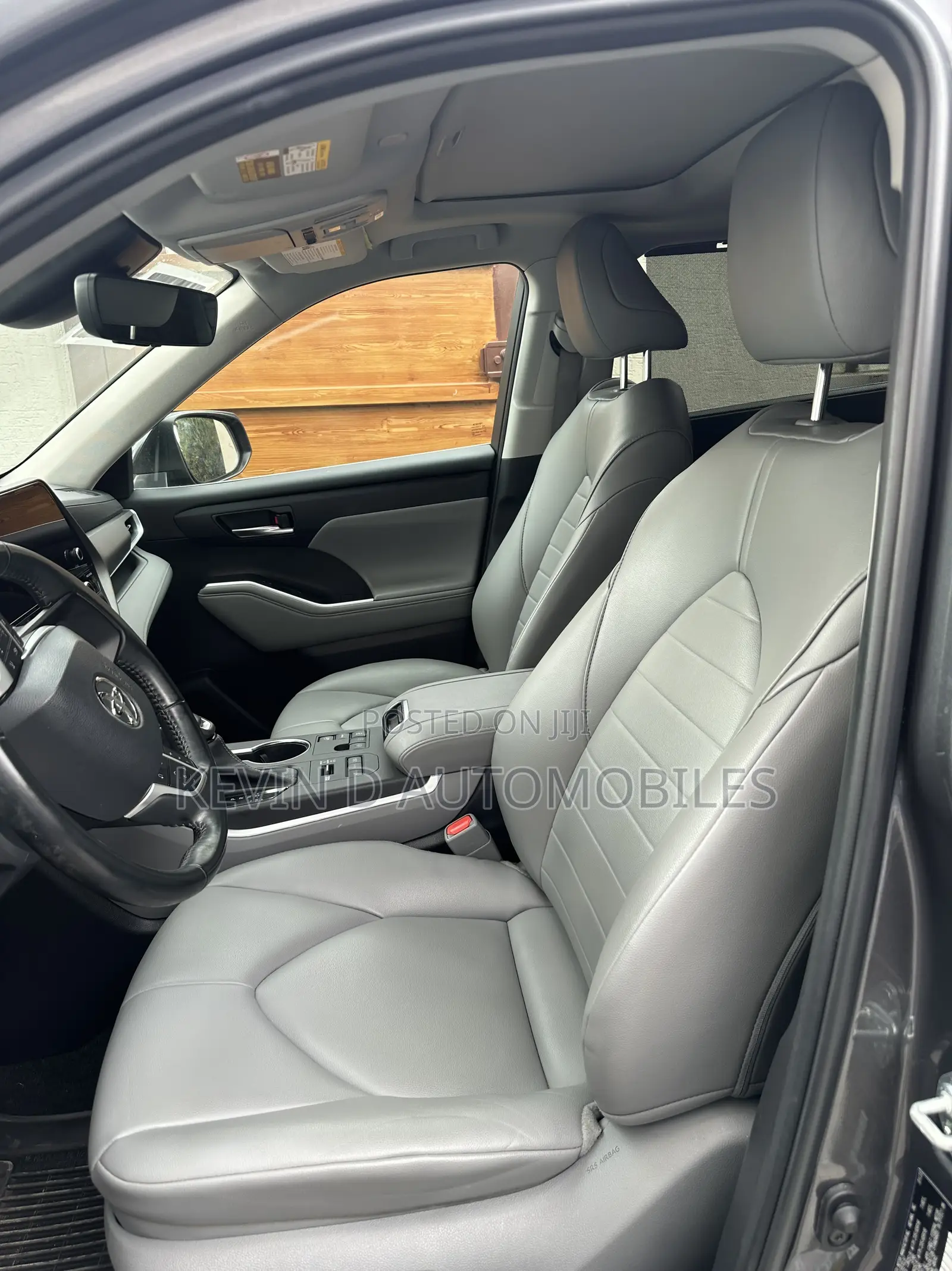 Toyota Highlander XLE AWD 2023 Gray