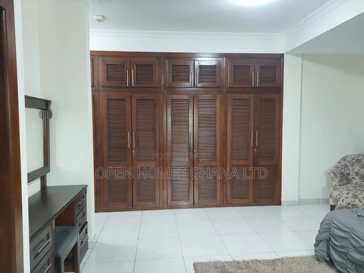Furnished 3bdrm Apartment in A&C Mall Area for rent