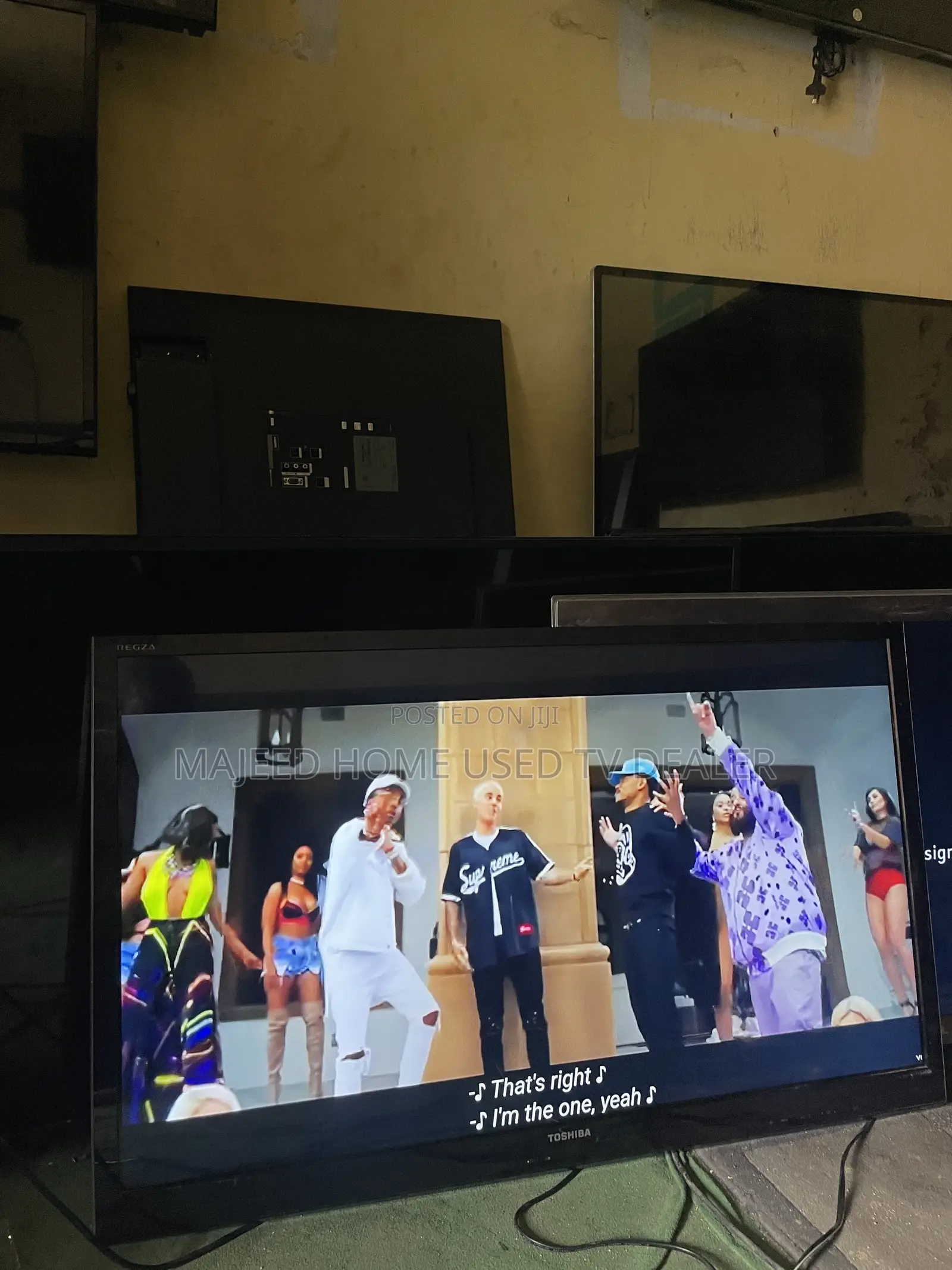 42inches Toshiba Regza Led TV