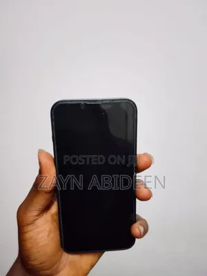 Apple iPhone 13 128 GB Black