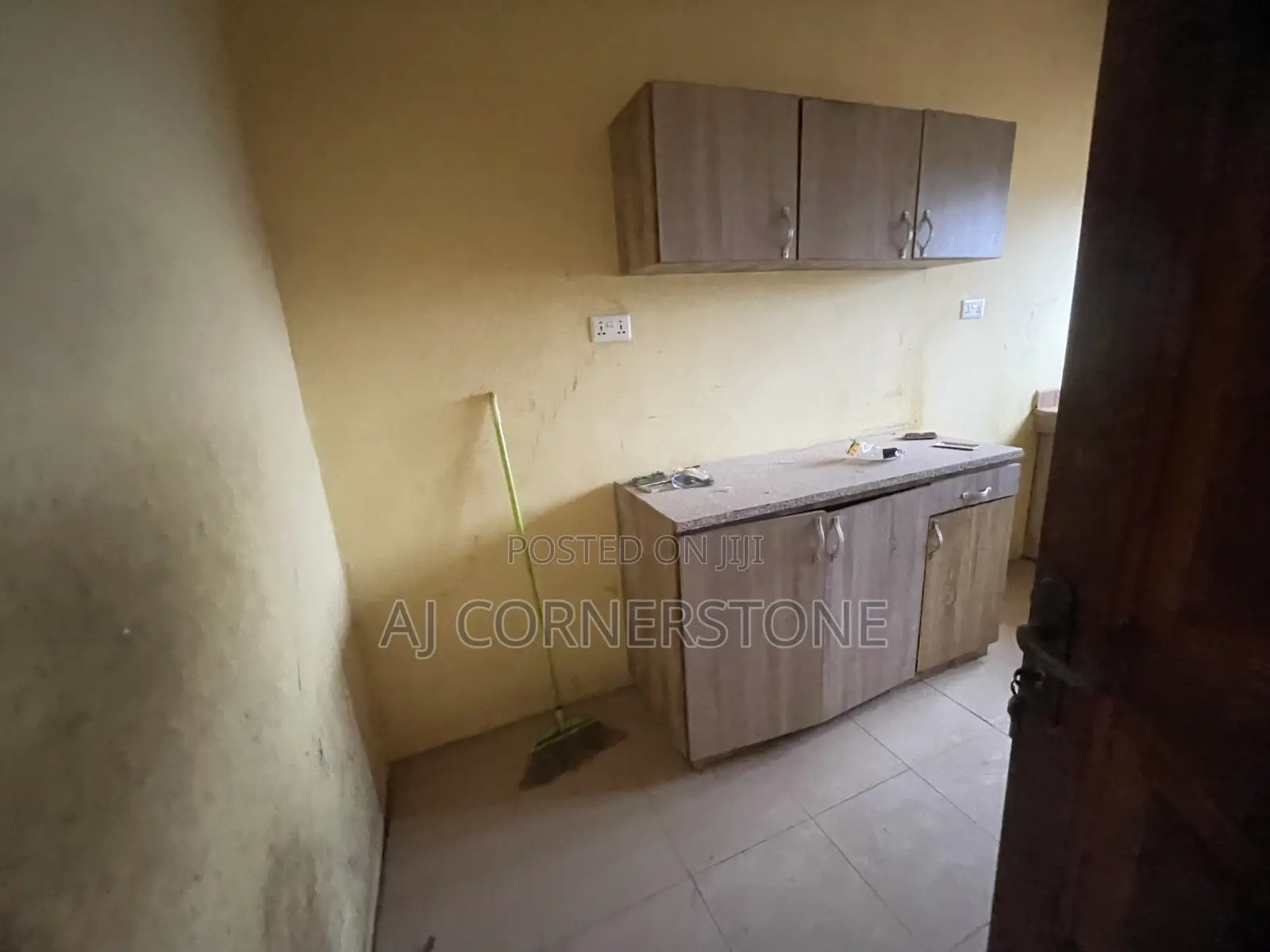 3bdrm Apartment in Amasaman for rent