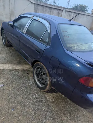 Toyota Corolla 1.8 Sedan 2002 Blue
