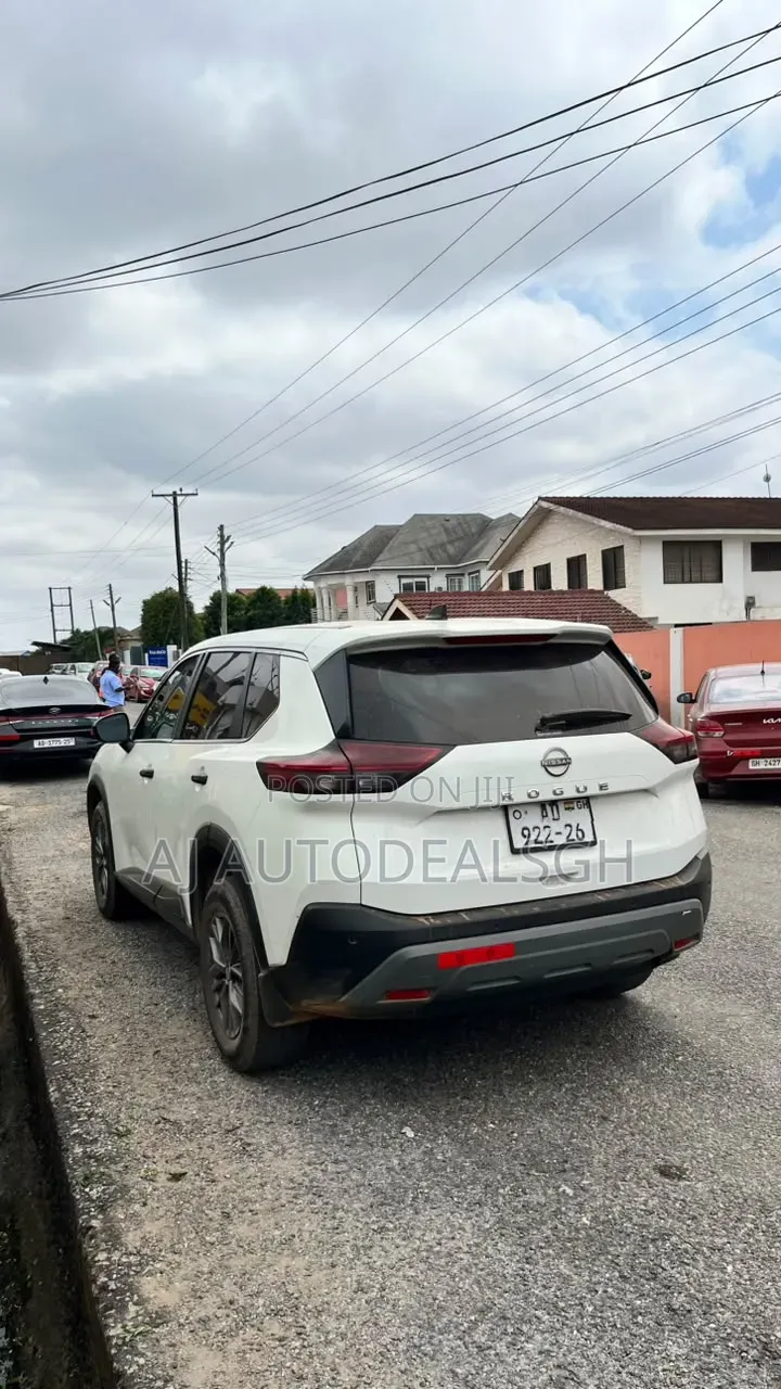 Nissan Rogue 2023 White