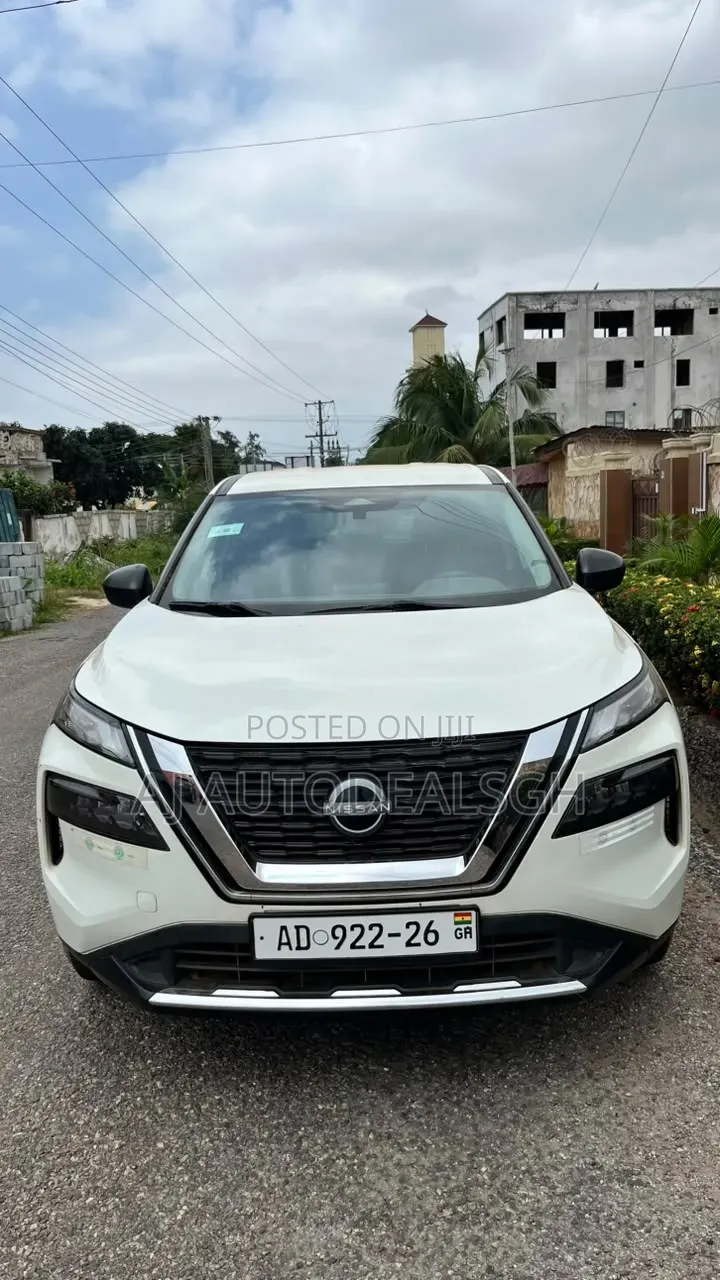 Nissan Rogue 2023 White