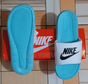 Casual Nike Slides and Slippers 40-45